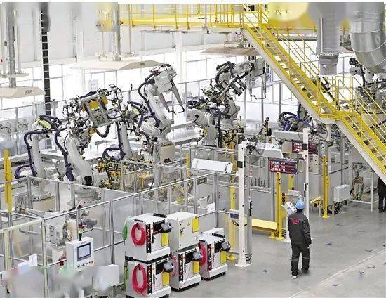 第一次走進(jìn)未來工廠 浙江制造的新圖景與技術(shù)服務(wù)革新